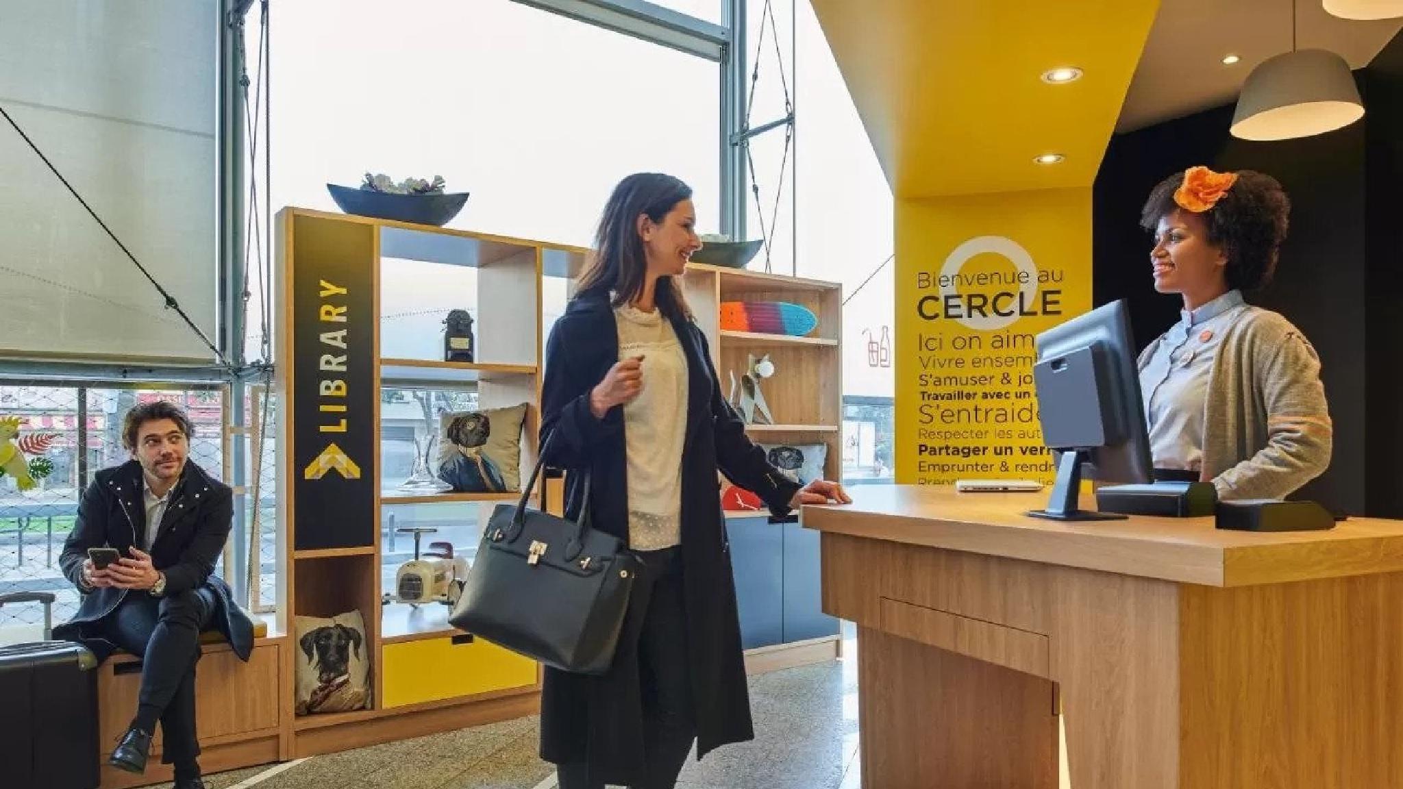 Adagio Access La París