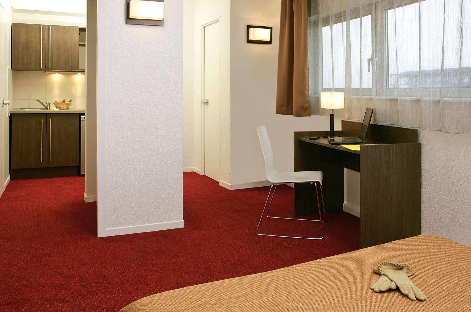 Apartahotel Adagio Access La 3*